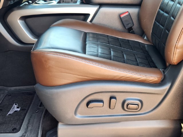 Used 2018 Nissan Titan Platinum Reserve w/ Platinum Utility Package AWD/4WD image 25