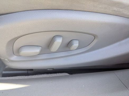 Used 2016 Chevrolet Impala LS image 16