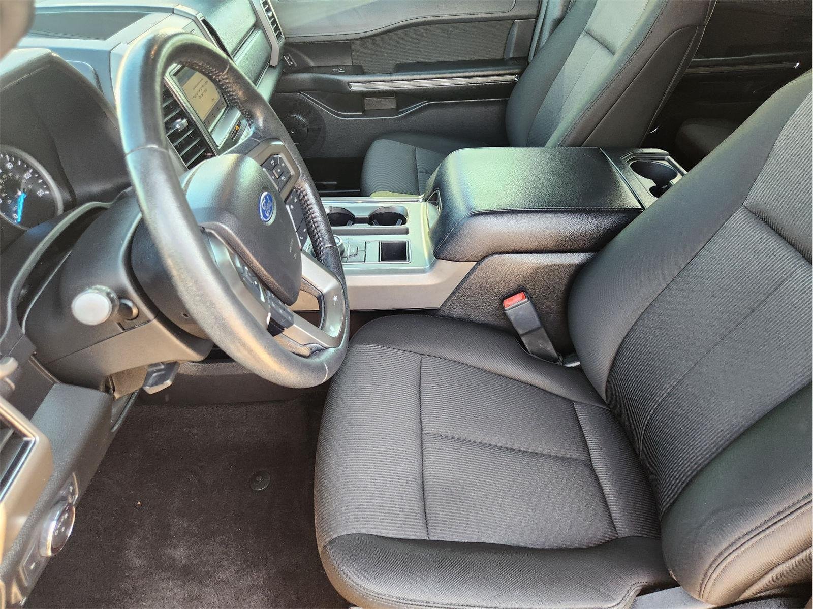 Used 2019 Ford Expedition XLT RWD image 13