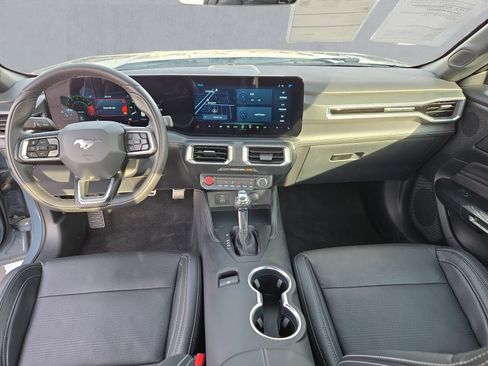 Certified 2025 Ford Mustang Premium image 9