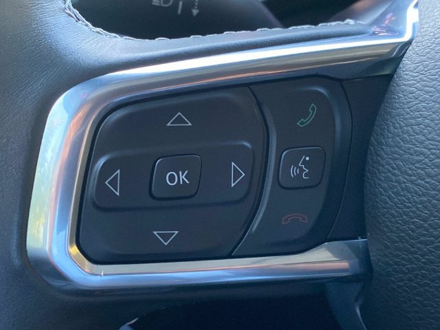 Used 2022 Jeep Wrangler Unlimited Sahara w/ LED Lighting Group AWD/4WD image 21