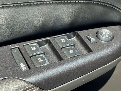 Used 2016 Cadillac SRX Performance FWD image 17