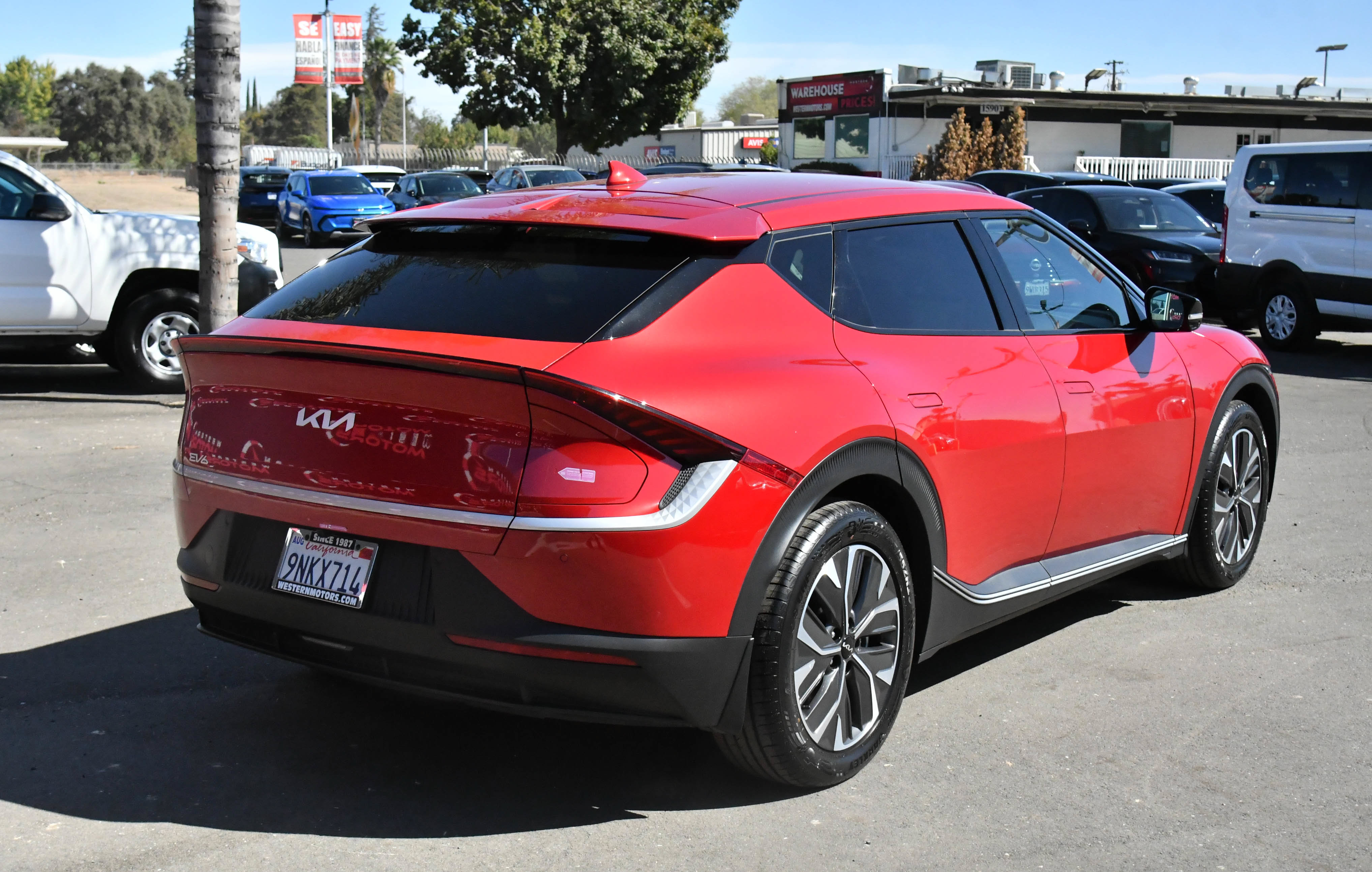 Used 2024 Kia EV6 Light AWD/4WD image 8