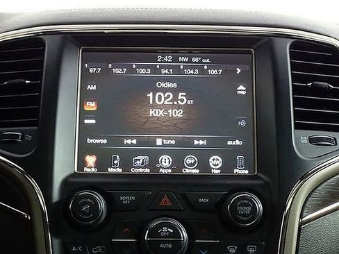 Used 2017 Jeep Grand Cherokee Summit w/ Platinum Series Group image 33