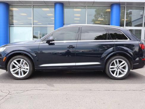 Used 2017 Audi Q7 3.0T Prestige AWD/4WD image 2