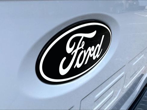 Certified 2025 Ford F150 XLT w/ Equipment Group 303A High AWD/4WD image 31