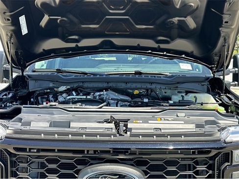 New 2025 Ford F350 XLT w/ Black Appearance Package image 45