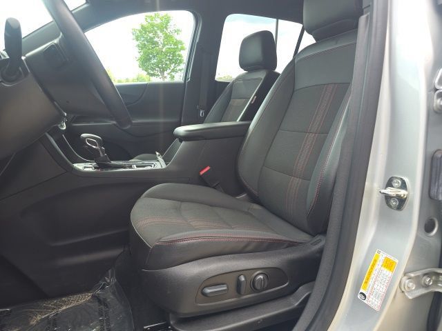 Used 2022 Chevrolet Equinox RS AWD/4WD image 9