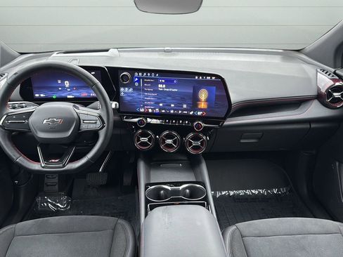 Used 2024 Chevrolet Blazer EV RS image 16