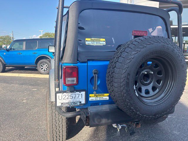 Used 2015 Jeep Wrangler Unlimited Sport w/ Connectivity Group AWD/4WD image 13