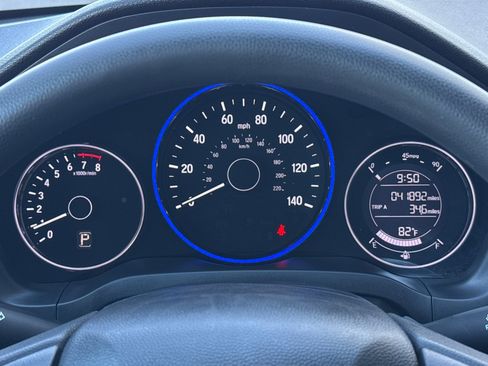 Used 2021 Honda HR-V LX image 23