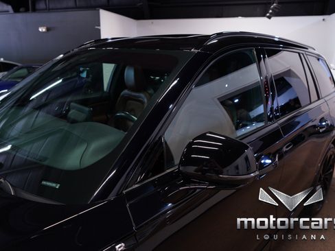 Used 2023 Lincoln Aviator Reserve w/ Jet Package RWD image 12