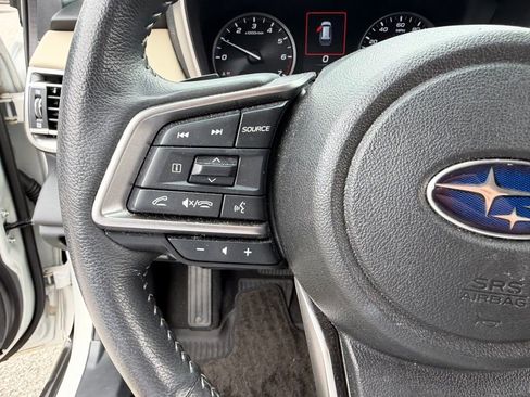 Used 2023 Subaru Outback Limited AWD/4WD image 25