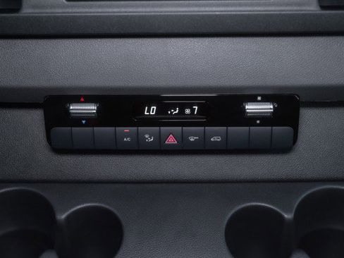 New 2025 Mercedes-Benz Sprinter 2500 image 17