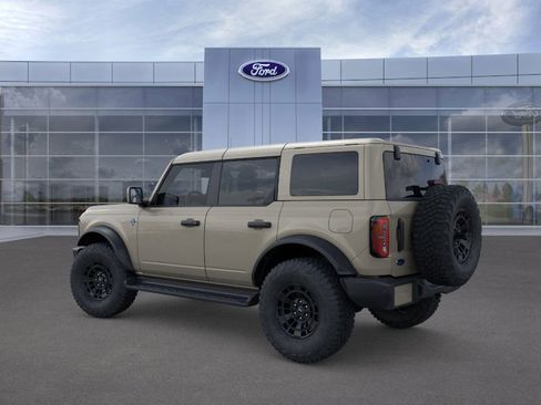 New 2026 Ford Bronco Outer Banks w/ Sasquatch Package image 4