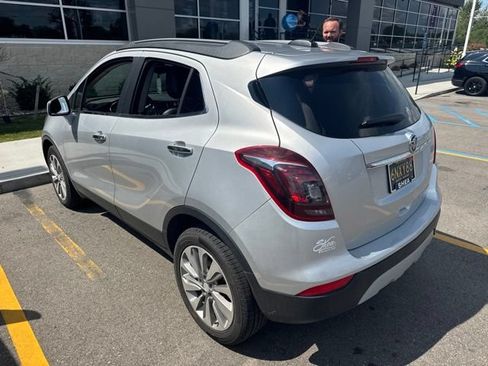 Used 2020 Buick Encore Preferred FWD image 7