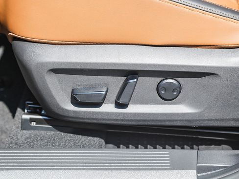 New 2026 Nissan Rogue Platinum AWD/4WD image 24