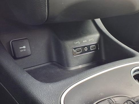 Used 2020 Dodge Durango SXT image 13