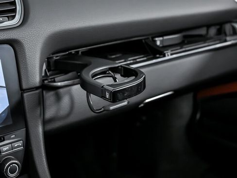 Used 2018 Porsche 718 Boxster S RWD image 35
