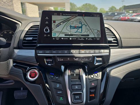 Used 2026 Honda Odyssey Elite image 25