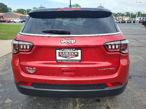 Used 2025 Jeep Compass Limited AWD/4WD image 13