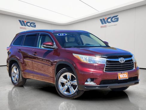 Used 2015 Toyota Highlander Limited Platinum AWD/4WD image 7