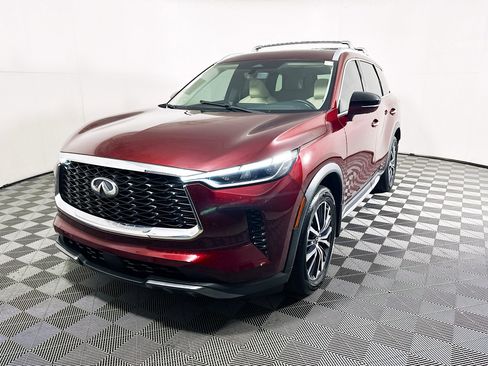 Used 2024 INFINITI QX60 Sensory w/ Cargo Package AWD/4WD image 7