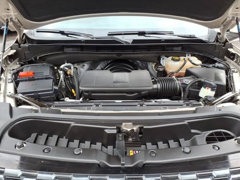 Used 2023 GMC Yukon XL Denali Ultimate image 10