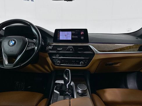 Used 2020 BMW 540i w/ Convenience Package image 29