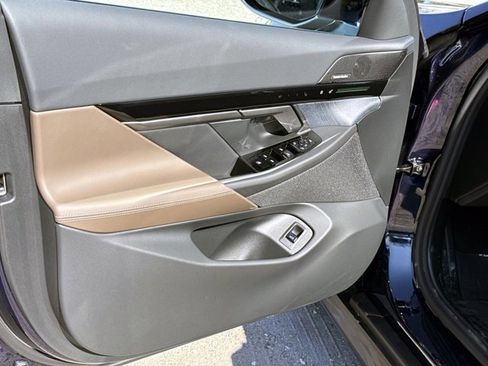 New 2026 BMW 530i w/ Premium Package image 16