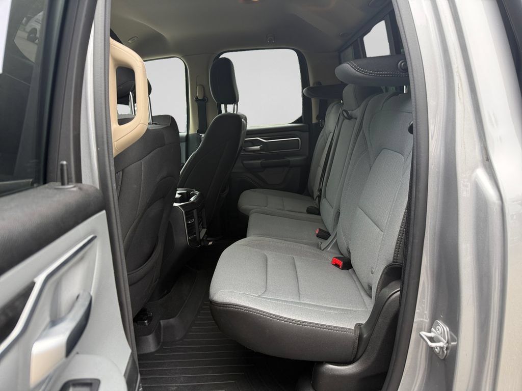 Used 2019 RAM 1500 Big Horn AWD/4WD image 16