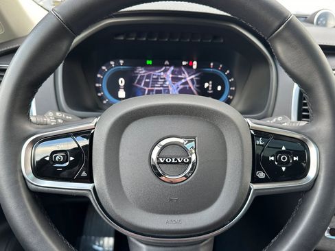 Certified 2025 Volvo XC90 B6 Ultra w/ Protection Package Premier image 27