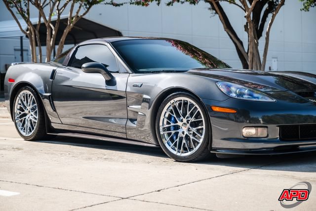 Used 2009 Chevrolet Corvette ZR1 w/ Preferred Equipment Group RWD image 43