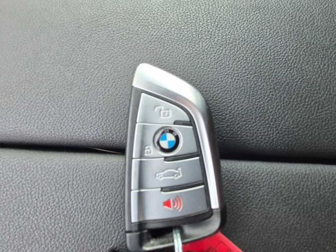 Used 2022 BMW X5 sDrive40i w/ Parking Assistance Package RWD image 37