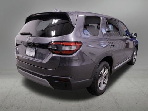 Certified 2024 Honda Pilot EX-L image 6