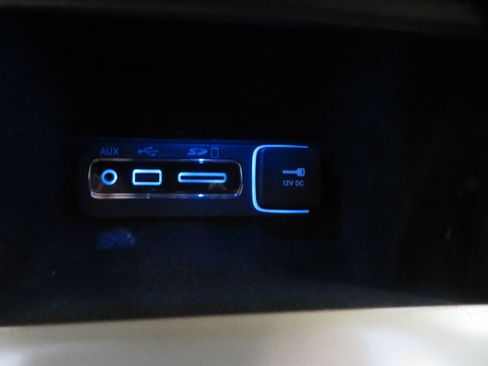 Used 2017 Jeep Grand Cherokee Limited AWD/4WD image 40