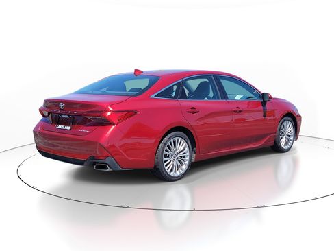 Used 2020 Toyota Avalon Limited w/ Advanced Safety Package image 7