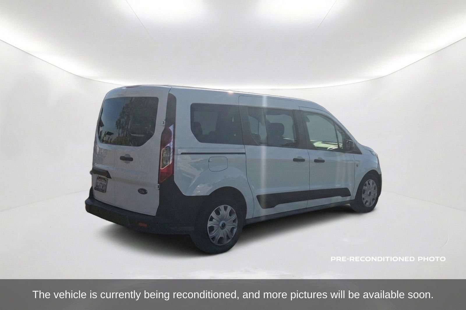 Used 2022 Ford Transit Connect XL FWD image 6