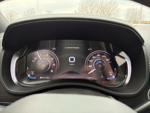 Used 2023 RAM 2500 Limited image 65