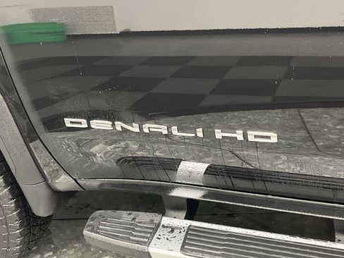 Certified 2025 GMC Sierra 2500 Denali w/ Denali Reserve Package image 39