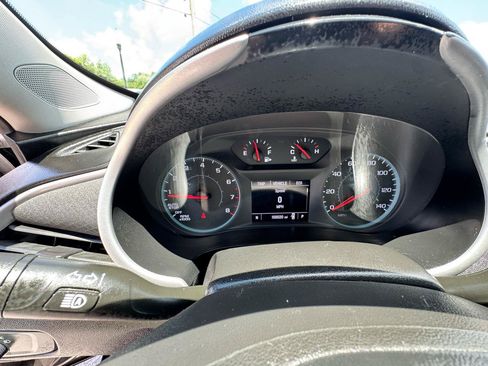 Used 2023 Chevrolet Malibu LS FWD image 15