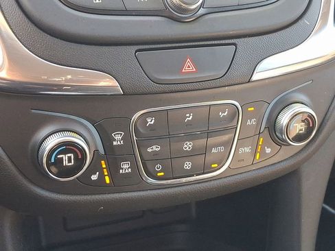 Certified 2021 Chevrolet Equinox LT image 16