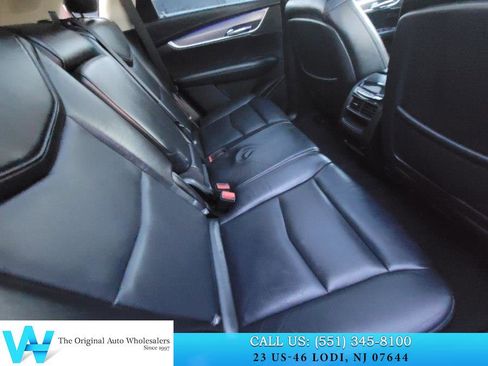 Used 2019 Cadillac XT5 Premium Luxury w/ Driver Assist Package image 19