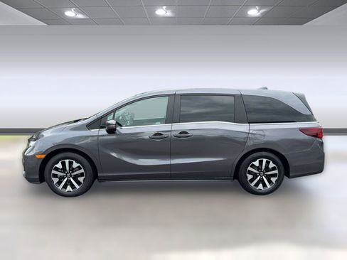 Used 2025 Honda Odyssey EX-L image 2