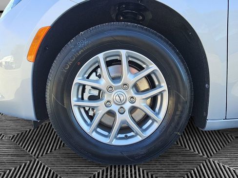 New 2026 Chrysler Voyager LX image 14