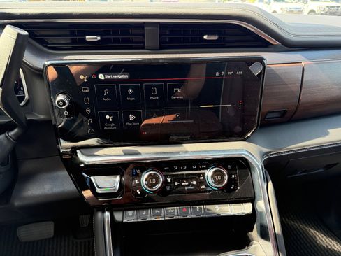 New 2025 GMC Sierra 2500 Denali Ultimate image 26