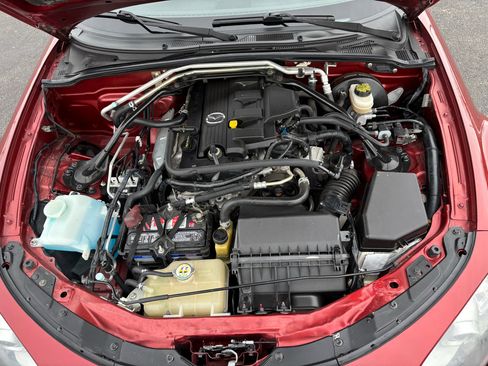 Used 2012 MAZDA MX-5 Miata Grand Touring image 18