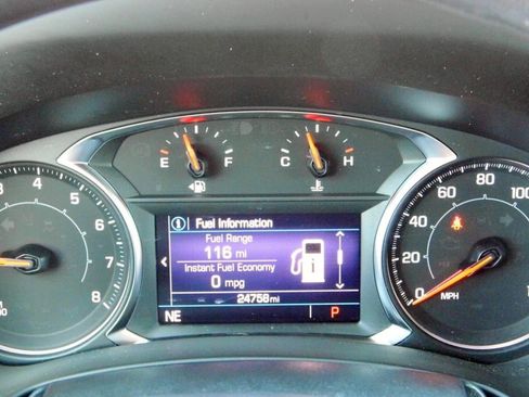 Used 2022 GMC Terrain SLE w/ Driver Convenience Package image 15