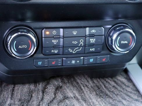 Used 2019 Ford F250 Lariat w/ Chrome Package AWD/4WD image 37
