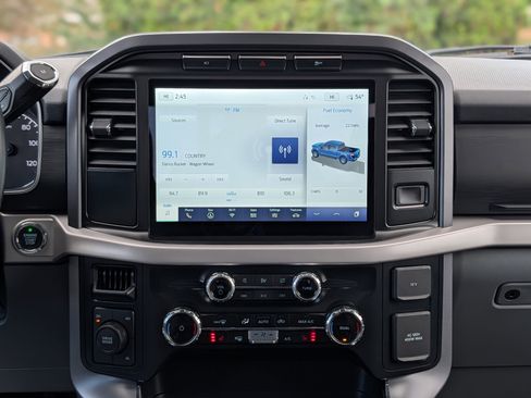 Used 2023 Ford F150 XLT w/ Equipment Group 302A High image 16